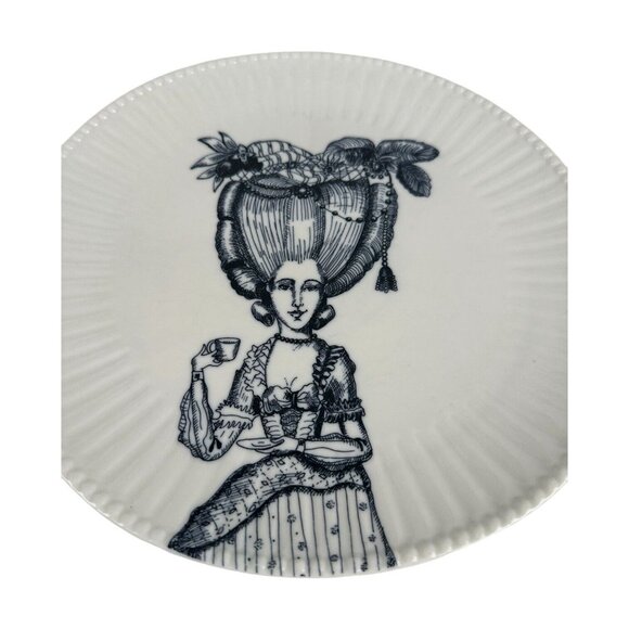Anthropologie Plate Florence Balducci LADY IN WAITING RARE! 10.75" D Whimsical - Picture 13 of 14